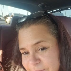 Meet your Posher, Gina